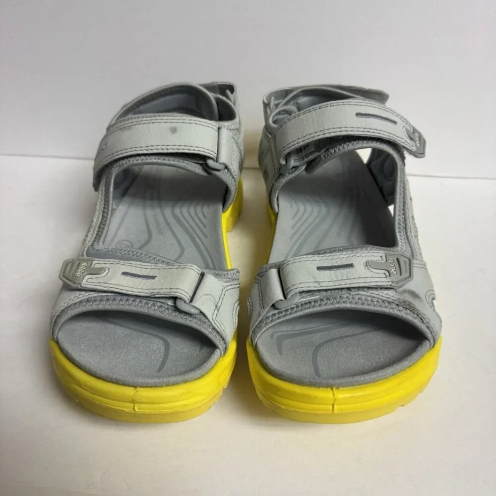 ECCO Men's Offroad Yucatan Sandal Gray Size EU43 M US9-9.5